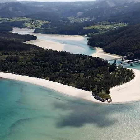 Сasa de vacaciones Casa Regina En O Barqueiro